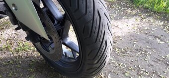 Yamaha X max 125 (2018 nové v čr ) - 4