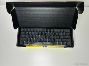 TOP mechanická herní RGB klávesnice Corsair K65 RGB MINI 60% - 4