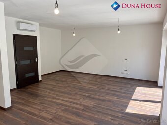Prodej rodinného domu 4+kk, pozemek 369 m² - 4