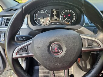 Škoda Rapid 1,2 TSi 77 kW I. Maj. ČR 81 tis. Km - 4