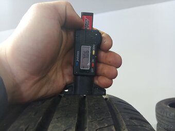 205/65 R15 Zánovní Barum Letní - 4