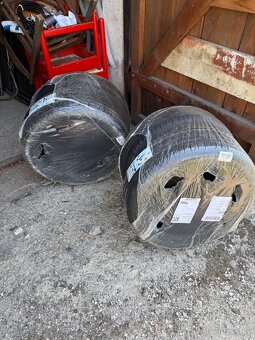 Prodám gumy letní HANKOOK 205/50R17 93W XL disky Ford Focus - 4