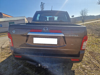 SsangYong Actyon SportS 2.0 XDi 04/2013 závěs 2,3 tuny - 4