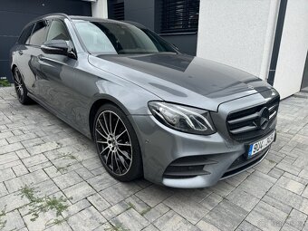 Prodám MERCEDES E220d,W213,AMG,R20,DPH - 4