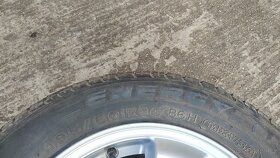 Pneu 195/60 r14 - 4