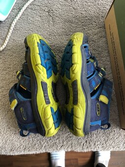 keen 27/28 - 4