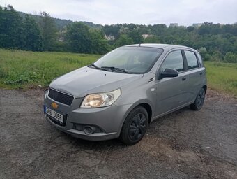 Chevrolet Aveo rok 2009 najeto jen 120 tis km spotřeba 4 l - 4