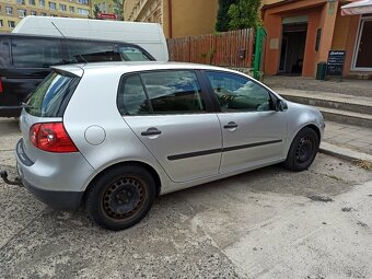Golf 5 - 4