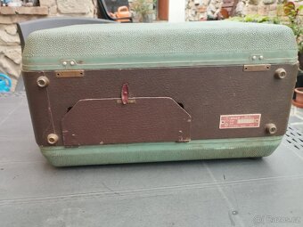Retro kotoučový magnetofon - 4
