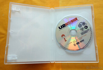 DVD U2 - Rattle and Hum / edice Paramount Stars - 4