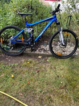 CELOODPRUŽENÉ HORSKÉ KOLO TREK FUEL EX 5 - 4