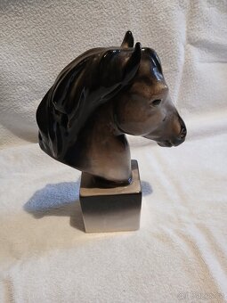 Porcelánové sošky koní - 4