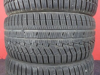 215/45 R16 90 H ZIMNÍ Hankook Winter Icept evo2 - 4