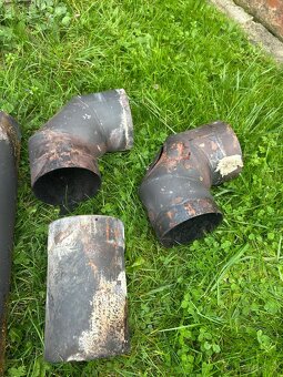 SILNOSTENNE KOUŘOVÉ ROURY A KOLENA 160mm - 4