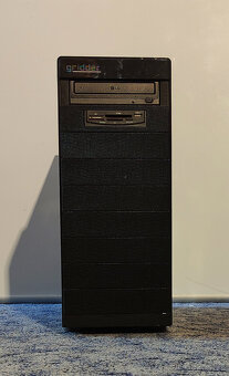 Počítačová skříň, Frontier Vision (VS04A) - 4