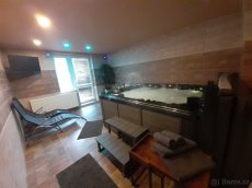 Pronajmu byt s VÍŘIVKOU ve Bzenci - 4