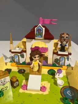 LEGO® Disney Princess™ 43177 Bella a její pohádková kniha do - 4