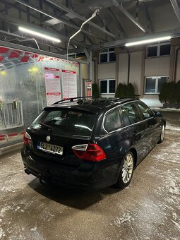 Bmw e91 330d - 4