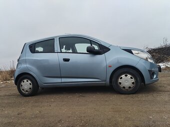 Chevrolet Spark - 4