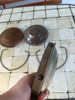 Plechové poklice Peugeot 202 - 4