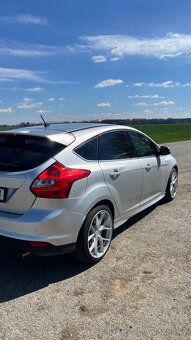 Ford focus 3 hatchback - 4