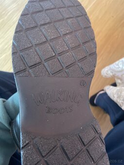 Walking boots - 4