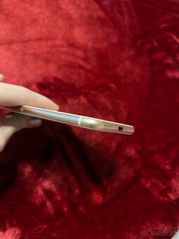 iPhone 8, 64GB - 4