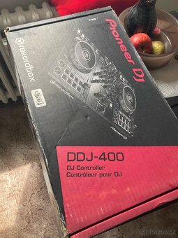 Pioneer DDJ - 400 - 4