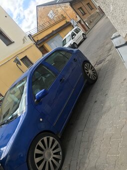 Fabia - 4