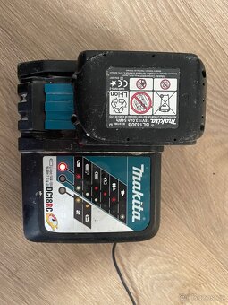 Priklepova aku vrtacka Makita - 4