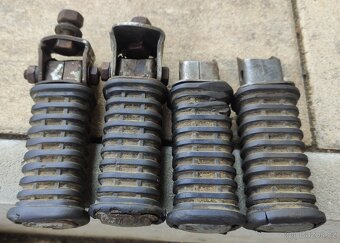 Jawa 350/634, 250/623, 350/633 Bizon - stupačky - 4