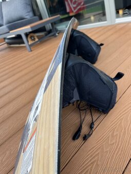 Wakeboard Hyperlite Union 2021 143 cm + vázání Ultra 44.5 - 4