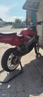 Suzuki GSX-R 750 - 4