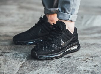 NIKE air max 2017 "Triple black" - 4