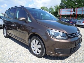 Volkswagen Touran 1.6TDi 7 MÍST-SERVIS-VSTŘIKY - 4