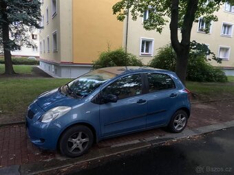 Toyota Yaris 2007 1.0 - 4