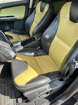 Volvo xc 60 D5 - 4