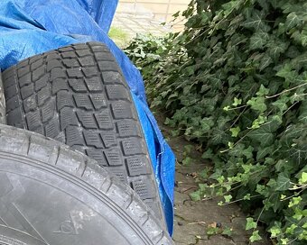 4 zimní pneu 275/70/16 DUNLOP GRANDTREK SJ6 - 4