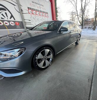 Mercedes E220d (odpočet DPH)možný - 4