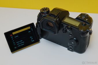 Panasonic Lumix G9 + Příslušenství (možno s objektivy) - 4