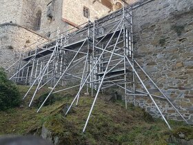 Pronájem fasádního lešení - 4