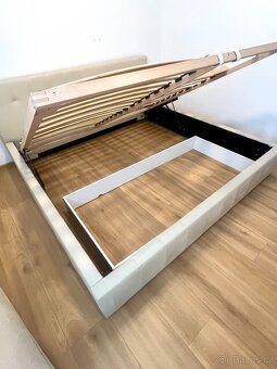 Postel 200x200 cm s úložným prostorem - 4