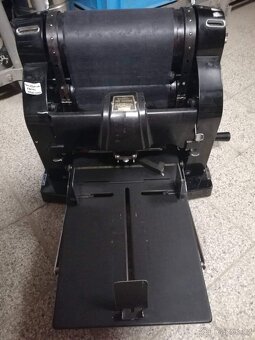 Tiskařský stroj - 4