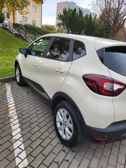 Renault Captur 1.2, rok 2019 - 4