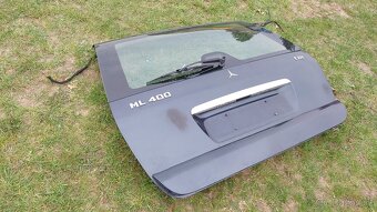 Mercedes ML - Dveře kufru černé - 4