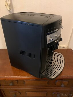 Kavovar Delonghi - 4