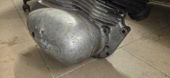 ČZ 250/455 motor - 4