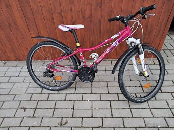 Dívčí kolo Superior - 4