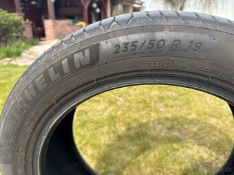 Pneumatiky 235/50 R 19 Michelin primacy 4 - 4