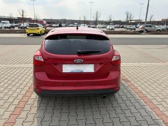 Ford Focus 1.6 EB 110kw TOP VÝBAVA - 4
